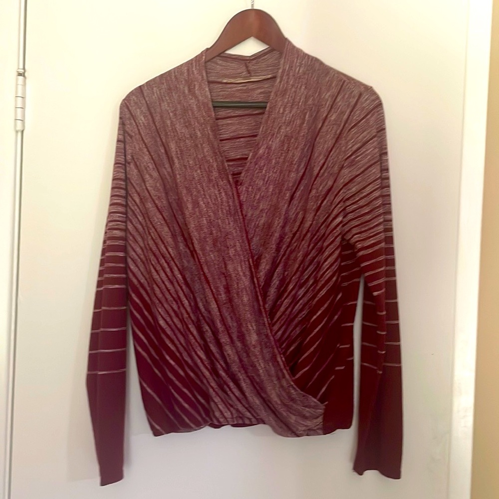 Max Studio long sleeve womens  top